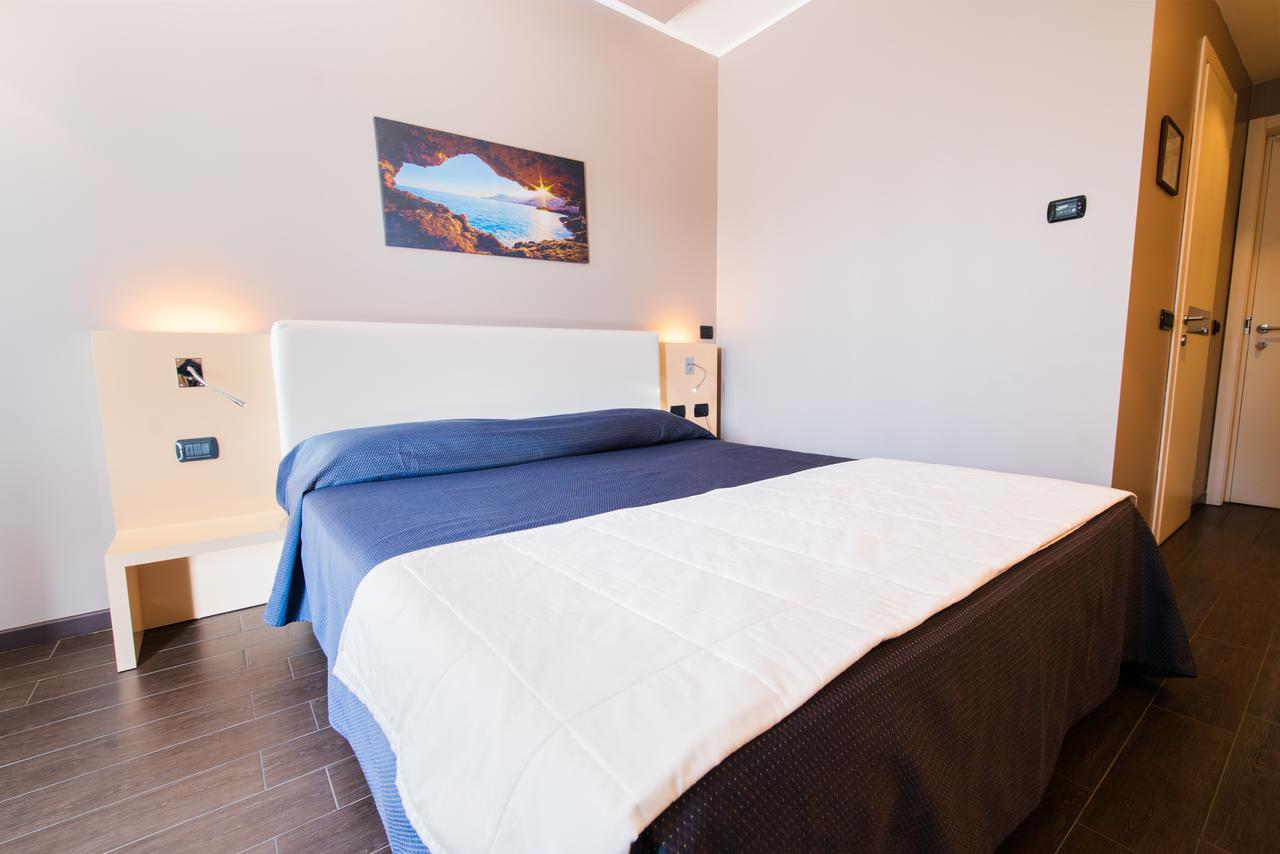 Mediterraneo Hotel Villa Cortese
