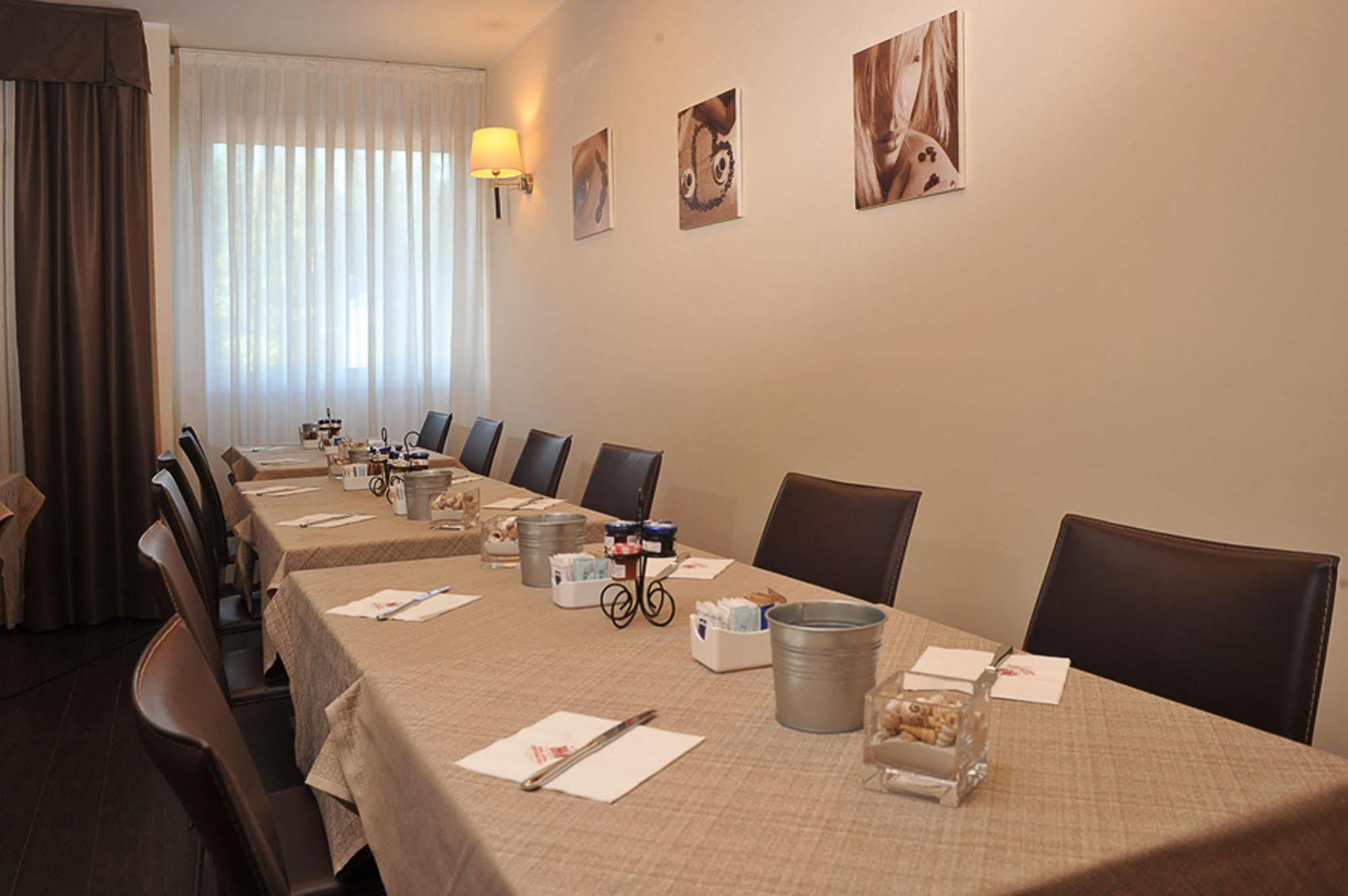 Mediterraneo Hotel 4*